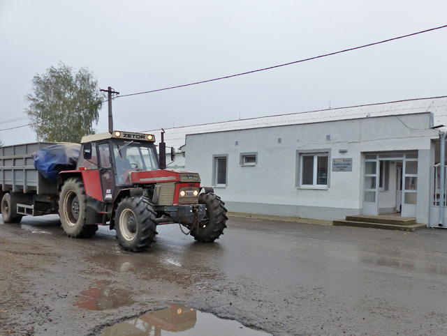 Le dernier pays visité est la République tchèque. Construits depuis 1946 dans l'usine de Brno dans le sud-est du pays, les tracteurs Zetor sont les stars locales. Pour exemple, ce 12145 produit à partir de 1987