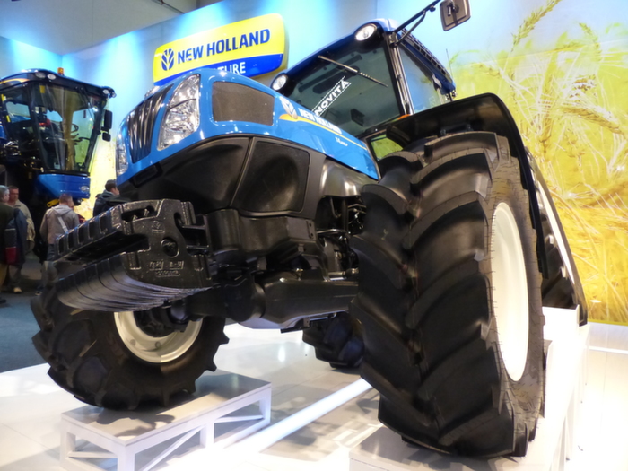 Un tracteur pour les exploitations de montagne, le New Holland T4.
