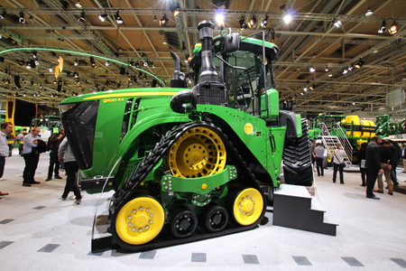 Le 9 RX est présenté en exclusivité mondiale à Agritechnica.