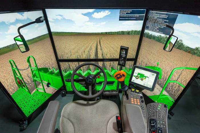 John Deere : le simulateur GoHarvest permet aux chauffeurs de s'entraîner au réglage et à la conduite de la moissonneuse-batteuse pendant la morte-saison.