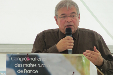 Vannick Berbérian, président de l'Association des maires ruraux de France.
