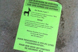 « Les éleveurs de chèvres français disparaissent les uns après les autres » (Tract sur la voie publique)